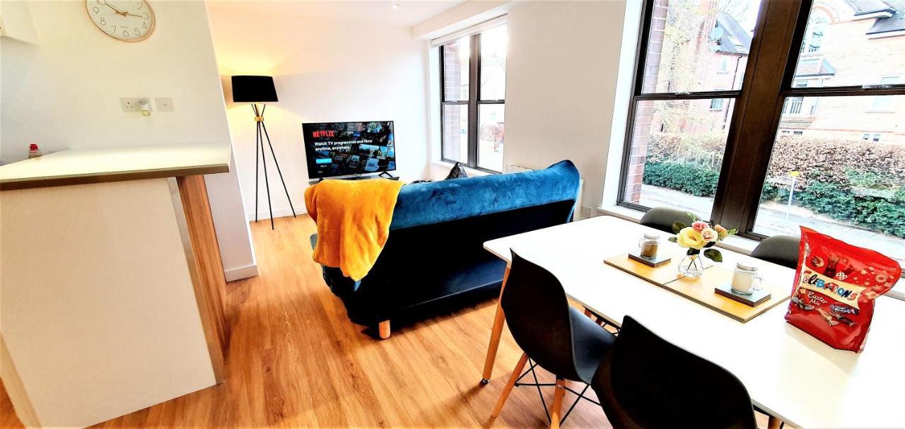 Cliftonville Heights - 2 Bed Home Away From Home ノーザンプトン エクステリア 写真