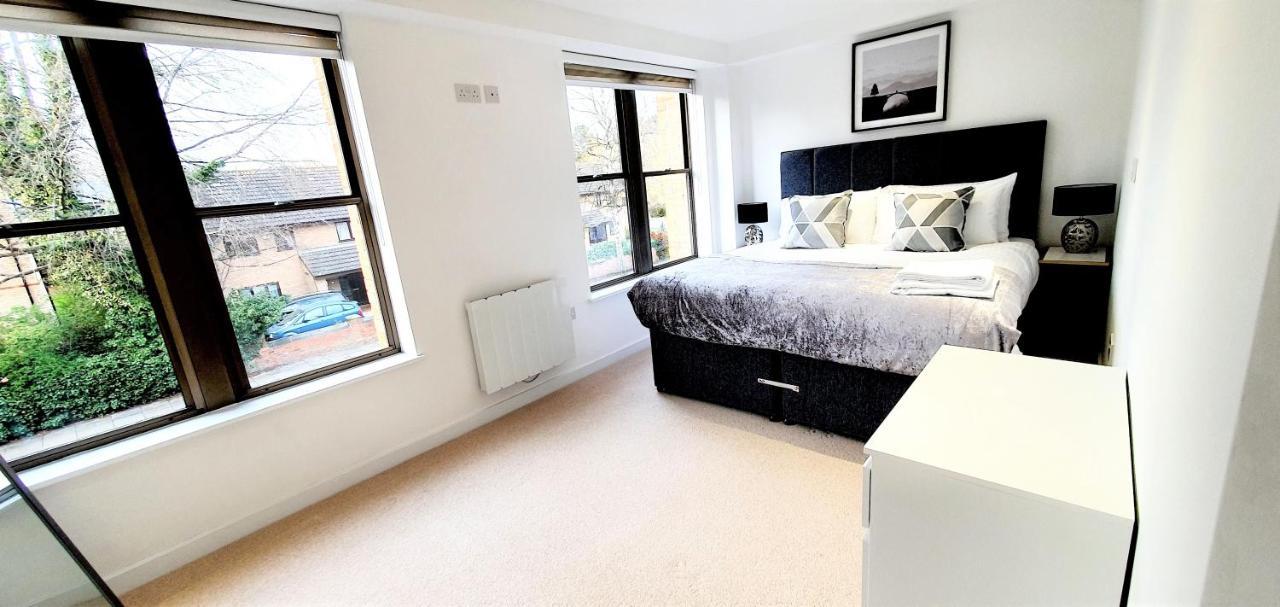Cliftonville Heights - 2 Bed Home Away From Home ノーザンプトン エクステリア 写真