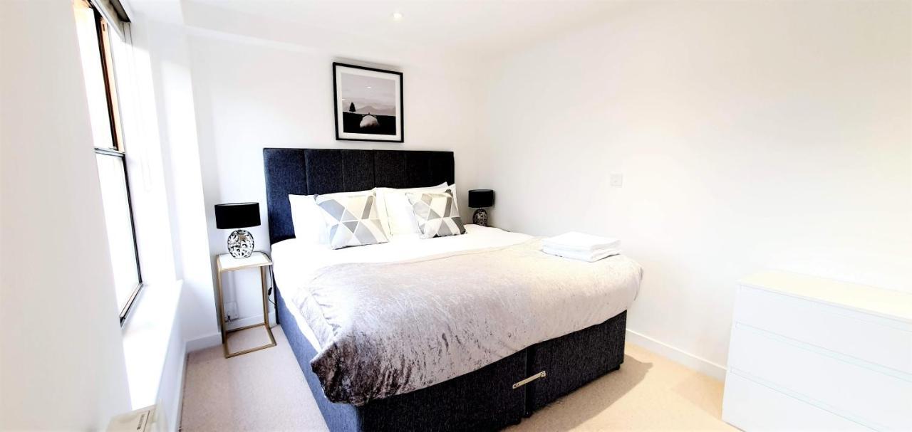 Cliftonville Heights - 2 Bed Home Away From Home ノーザンプトン エクステリア 写真