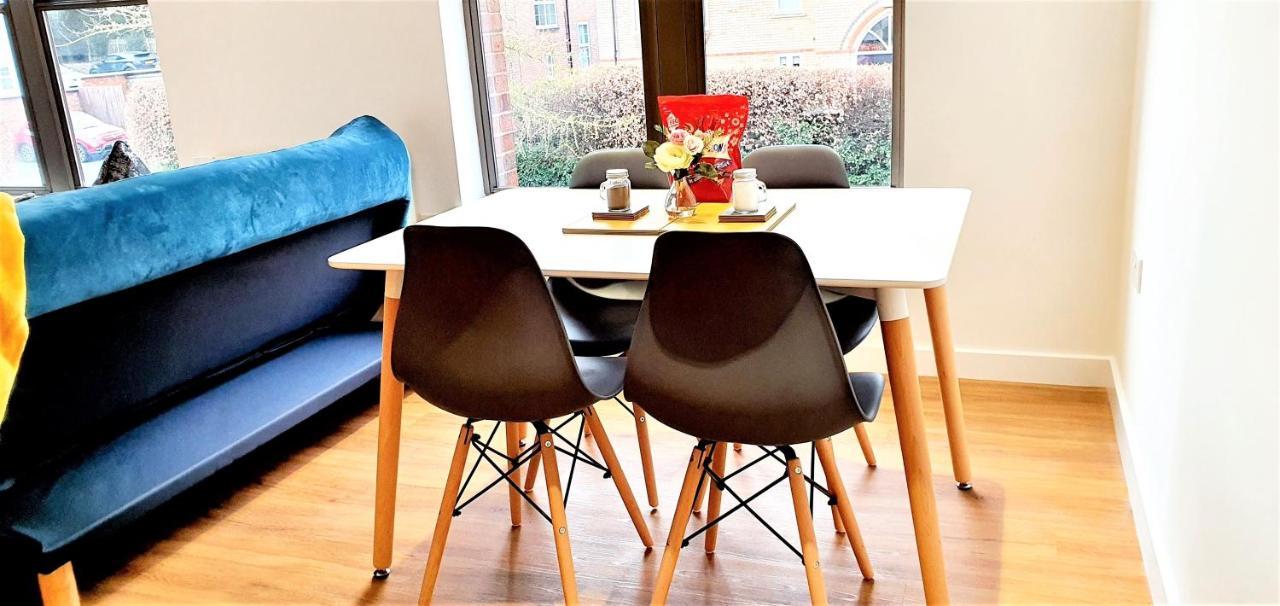 Cliftonville Heights - 2 Bed Home Away From Home ノーザンプトン エクステリア 写真
